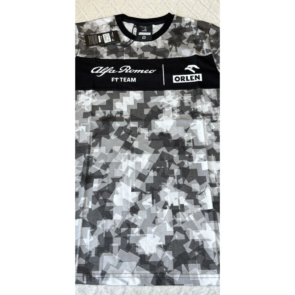 NWT Alfa Romeo Racing F1 Team Orlen Camo Pixilated Men’s Shirt Size M